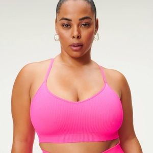 SEAMLESS CHUNKY RIB BRA | HOT PINK 5/6 (1X) NWOT